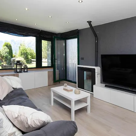Apartment Jardin De Saras By Bevalle Panticosa