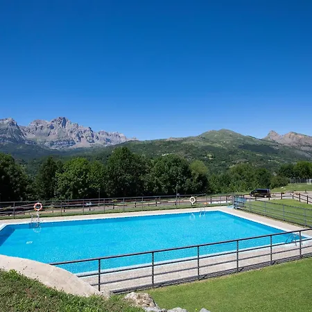 Apartment Jardin De Saras By Bevalle