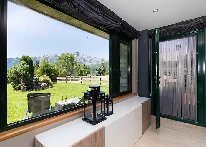 Jardin De Saras By Bevalle *